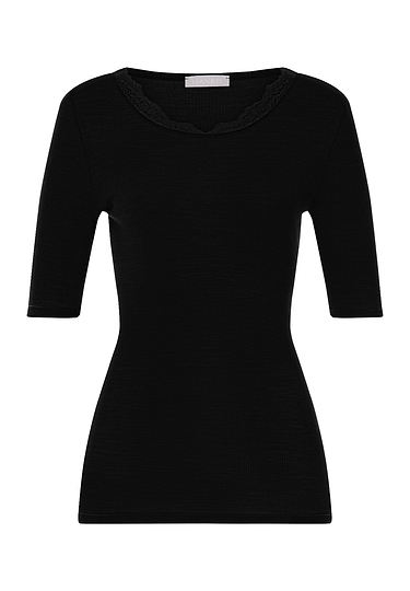 Front cutout view of HA black wool S/SLV Shirt