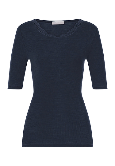 Front cutout view of HA deep navy wool S/SLV Shirt