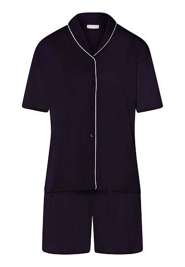 HANRO_B_W_NaturalComfort_SSLVPajama_077977_071610_010.jpg