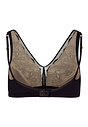 HANRO_232_W_Selma_SoftCupBra_070989_070019_020.jpg