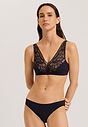 HANRO_232_W_Selma_SoftCupBra_070989_070019_040.jpg