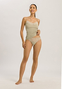 HANRO_241_W_Moments_Thong_071507_072720_060.jpg