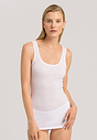 HANRO_241_W_Ultralight_TankTop_071821_070101_040.jpg