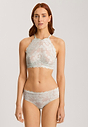 HANRO_242_W_Anais_CropTop_070907_072737_040.jpeg