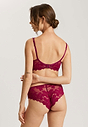 HANRO_242_W_Anais_SoftCupBra_070903_072405_045.jpeg