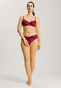 HANRO_242_W_Anais_UWireBra_070904_072405_060.jpeg
