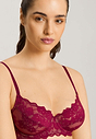 HANRO_242_W_Anais_UWireBra_070904_072405_090.jpeg