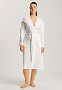 HANRO_242_W_AnneNW_Robe115cm_074895_070102_040.jpeg