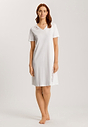 HANRO_242_W_AnneNW_SSLVNightdress100cm_074891_070102_060.jpeg