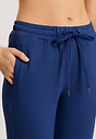 HANRO_242_W_Balance_LongPants_078789_072620_090.jpeg