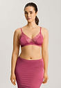 HANRO_242_W_Eva_SoftCupBra_070916_072414_040.jpeg
