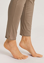 HANRO_242_W_GrandCentral_LongPants_077409_072847_091.jpeg