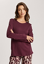 HANRO_242_W_LoungyNights_LSLVShirt_076491_072483_040.jpeg