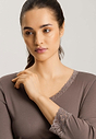 HANRO_242_W_MomentsNW_34Nightdress100cm_077162_072756_090.jpeg