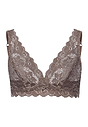 HANRO_242_W_Moments_SoftCupBra_071465_072756_010.jpeg