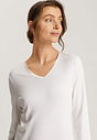 HANRO_242_W_Virginia_LSLVNightdress110cm_074875_070102_090.jpeg
