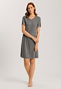HANRO_242_W_Virginia_SSLVNightdress100cm_074874_071119_060.jpeg