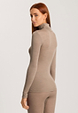 HANRO_242_W_WoolenSilk_TurtleneckShirt_071423_072847_045.jpeg