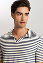 HANRO_251_M_LoungySummer_SSLVShirtVNeck_075785_073026_090.jpg