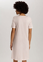 HANRO_251_W_Liz_SSLVNightdress100cm_074796_072337_045.jpg
