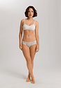 HANRO_251_W_Martha_Bralette_070881_072203_060.jpg