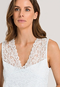 HANRO_251_W_MomentsNW_SleevelessNightdress90cm_079657_072507_090.jpg
