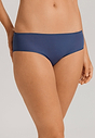 HANRO_251_W_Ultralight_MidiBriefs_071819_072642_040.jpg