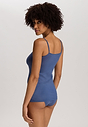 HANRO_251_W_Ultralight_SpaghettiTop_071820_072642_045.jpg