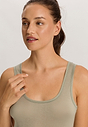 HANRO_251_W_Ultralight_TankTop_071821_072732_090.jpg
