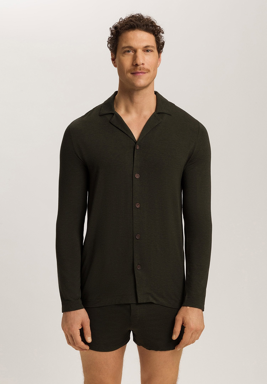 Range M Casuals: Luxurious Loungewear & Sleepwear | HANRO