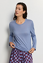 HANRO_252_W_ArthurArbesser_LSLVShirt_076334_072538_040.jpg