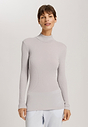 HANRO_252_W_Celeste_TurtleNeckShirt_070818_072652_040.jpg