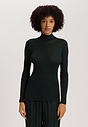 HANRO_252_W_Celeste_TurtleNeckShirt_070818_072709_040.jpg
