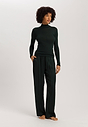 HANRO_252_W_Celeste_TurtleNeckShirt_070818_072709_060.jpg