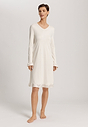 HANRO_252_W_Claire_LSLVNightdress100cm_074768_072123_060.jpg