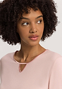 HANRO_252_W_Claire_LSLVPajama_074769_071359_090.jpg