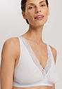 HANRO_252_W_CottonDelight_SoftCupBra_071838_072512_090.jpg