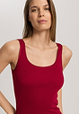 HANRO_252_W_CottonSeamless_TankTop_071604_072418_090.jpg