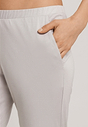 HANRO_252_W_GrandCentral_LongPants_077409_072652_090.jpg