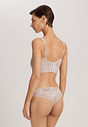 HANRO_252_W_Holly_Bralette_070825_072652_045.jpg