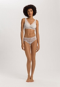 HANRO_252_W_Holly_MidiBriefs_070824_072652_060.jpg