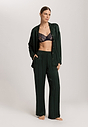 HANRO_252_W_Indra_LSLVShirt_074758_072709_060.jpg