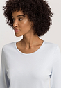 HANRO_252_W_LoungyNights_LSLVShirt_076491_072512_090.jpg