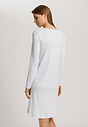 HANRO_252_W_Malena_LSLVNightdress100cm_074764_072512_045.jpg