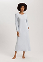 HANRO_252_W_Malena_LSLVNightdress130cm_074763_072512_040.jpg