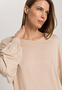 HANRO_252_W_NaturalWear_LSLVShirt_078888_072216_090.jpg