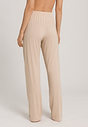 HANRO_252_W_NaturalWear_LongPants_078889_072216_045.jpg