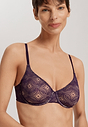 HANRO_252_W_Ruby_UWireBra_070853_072431_090.jpg