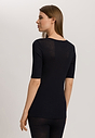 HANRO_252_W_WoolenLace_SSLVShirt_070829_070019_045.jpg