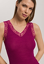 HANRO_252_W_WoolenLace_TankTop_070828_072473_090.jpg